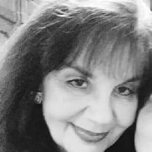 Meet your Posher, Pam